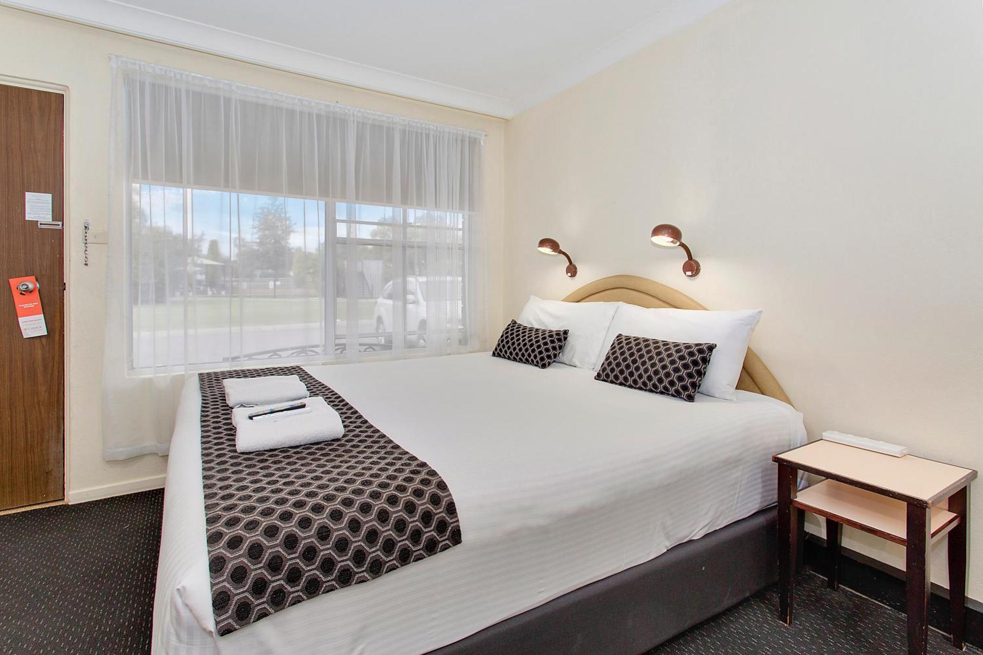 Econo Lodge Savannah Park Tamworth Exterior foto